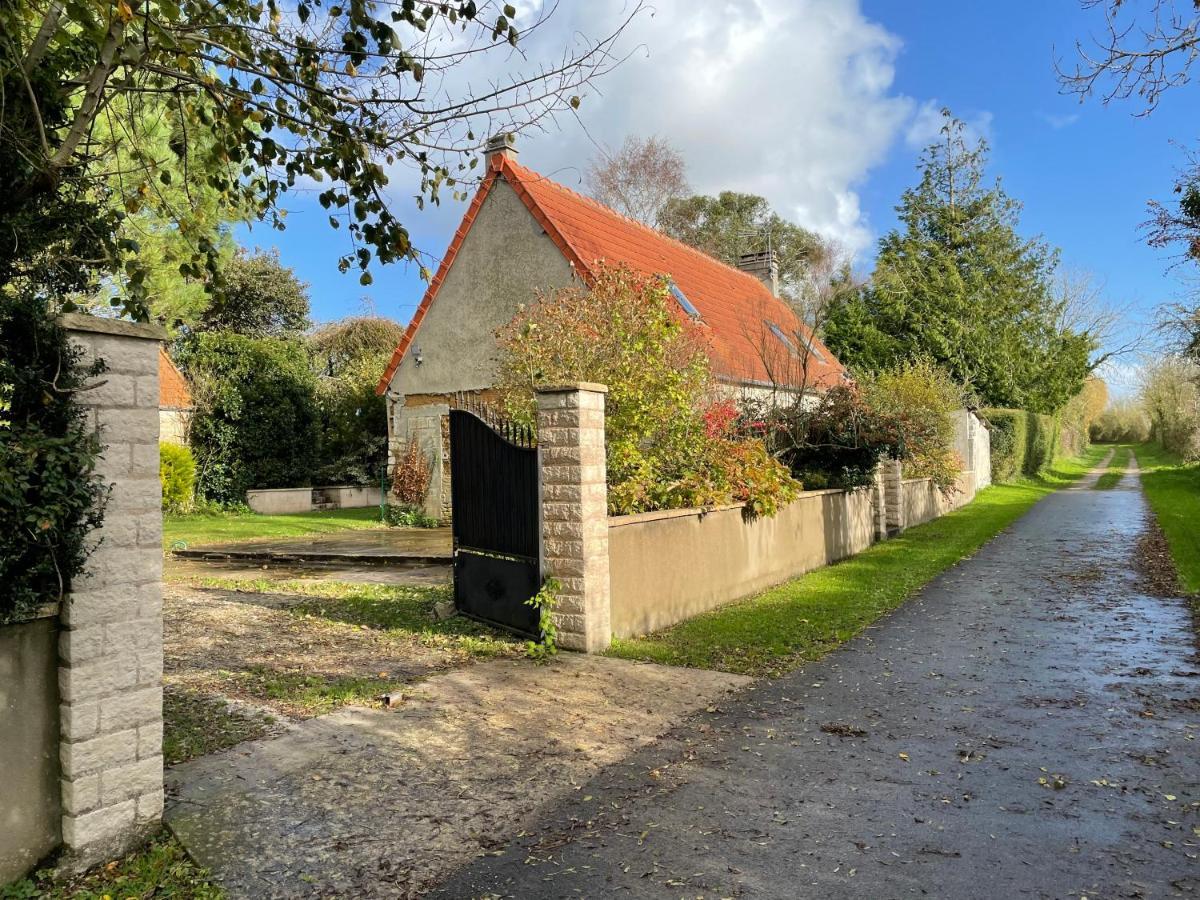 Gite Des Longs Champs Blosville Exterior photo